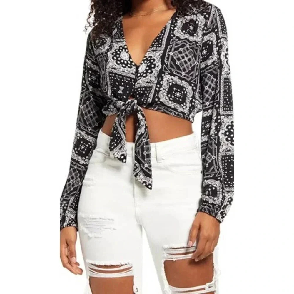 BP Women Tie Front Black Bandana Mix Cropped Top Small NWT